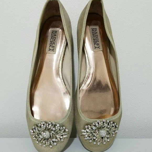 💘Bagdley Mishka gold leather flats w/ diamond 💎 - Picture 2 of 9